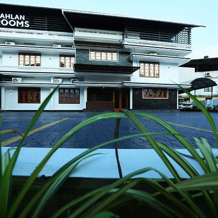 Ahlan Luxury Rooms Kochi Bagian luar foto