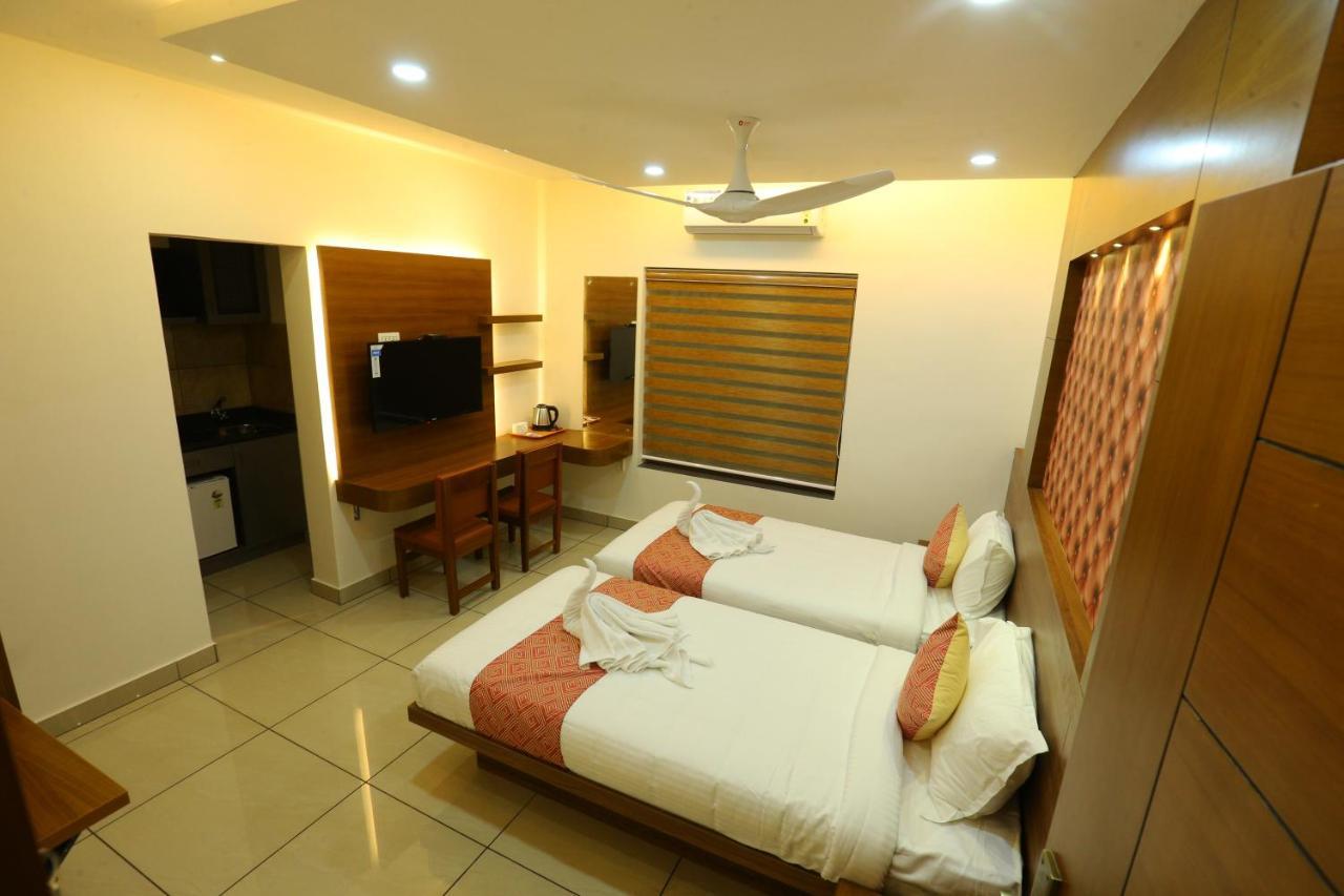 Ahlan Luxury Rooms Kochi Bagian luar foto